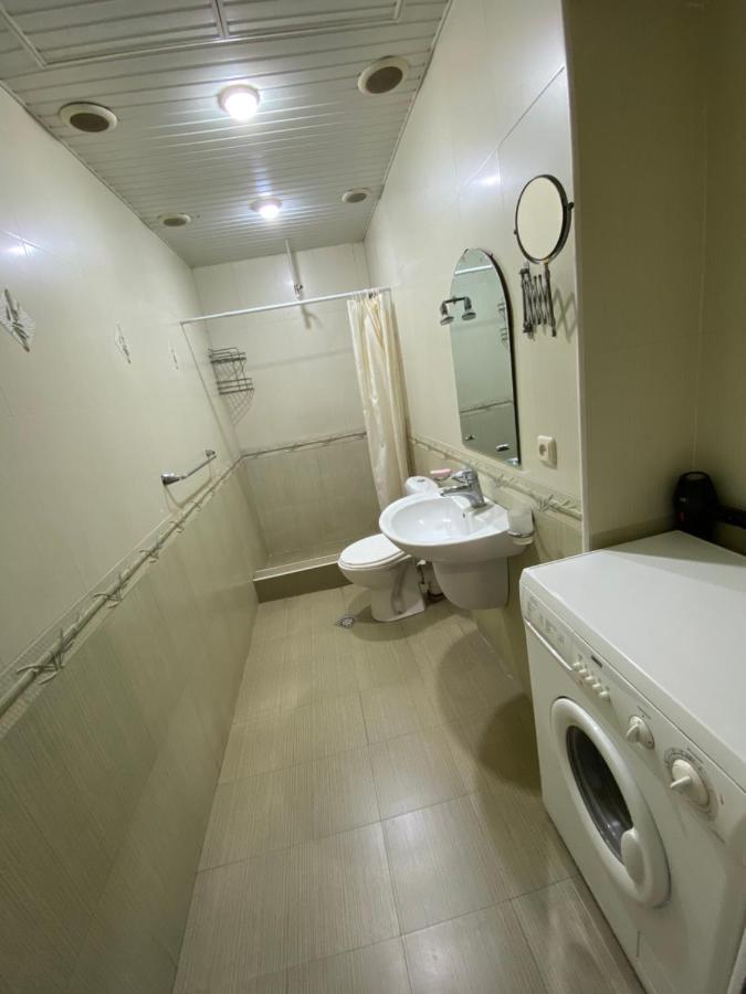 Agora Arcs Apartment Yerevan Bagian luar foto