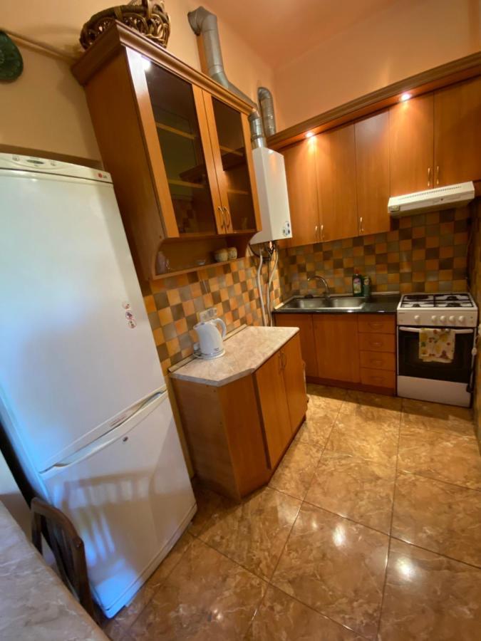 Agora Arcs Apartment Yerevan Bagian luar foto