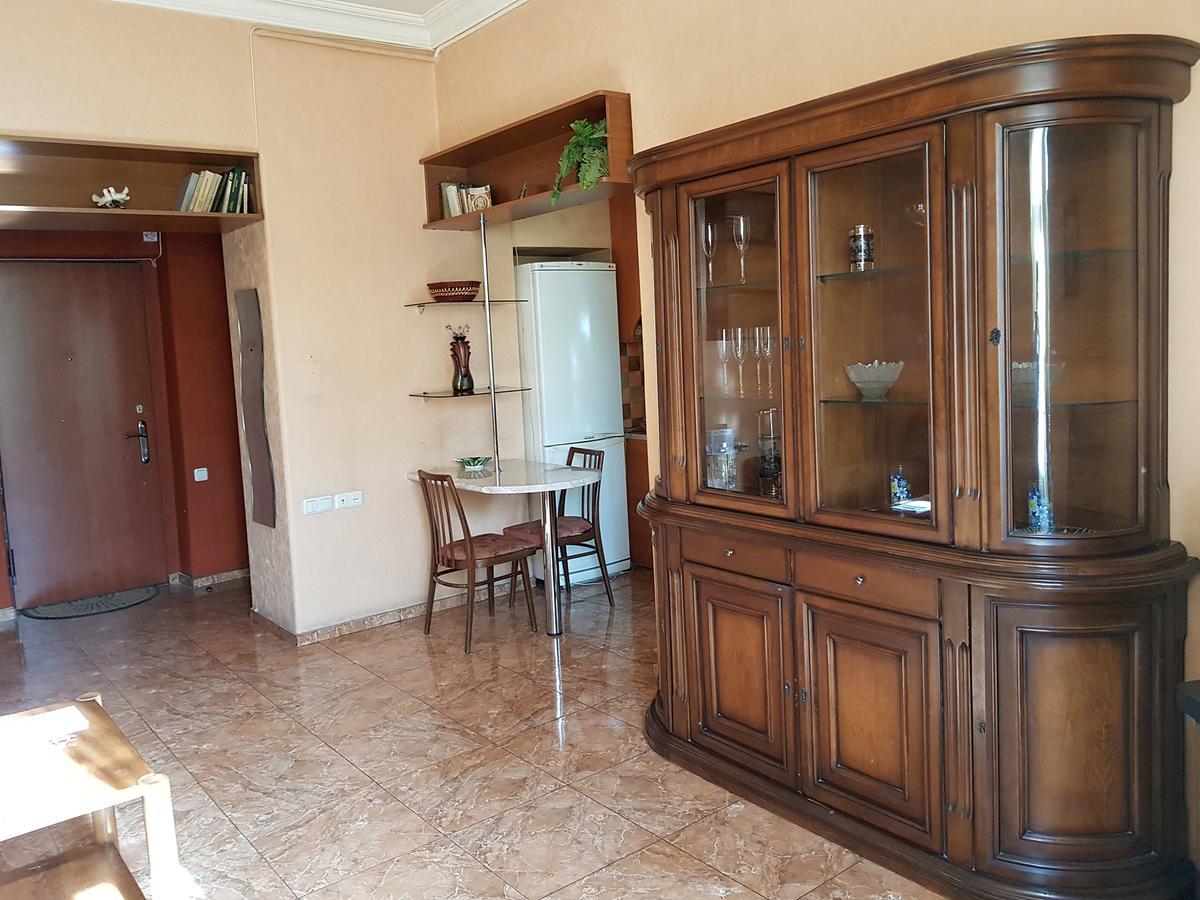 Agora Arcs Apartment Yerevan Bagian luar foto