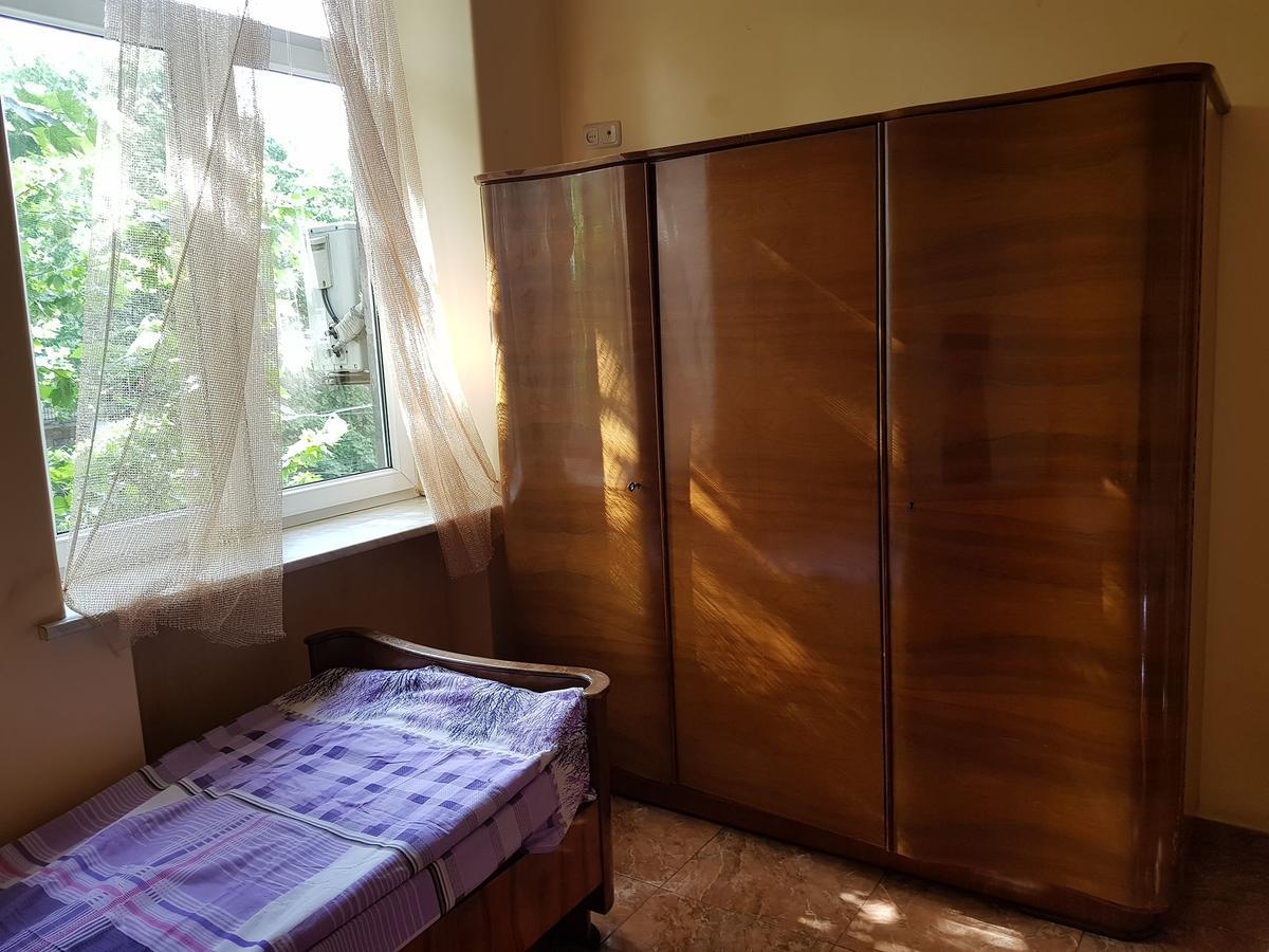 Agora Arcs Apartment Yerevan Bagian luar foto