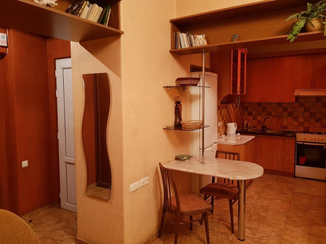 Agora Arcs Apartment Yerevan Bagian luar foto
